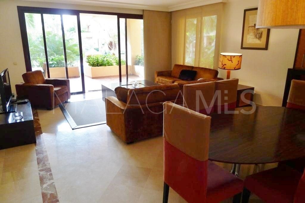 Ground floor apartment with 3 bedrooms for sale in San Pedro de Alcantara