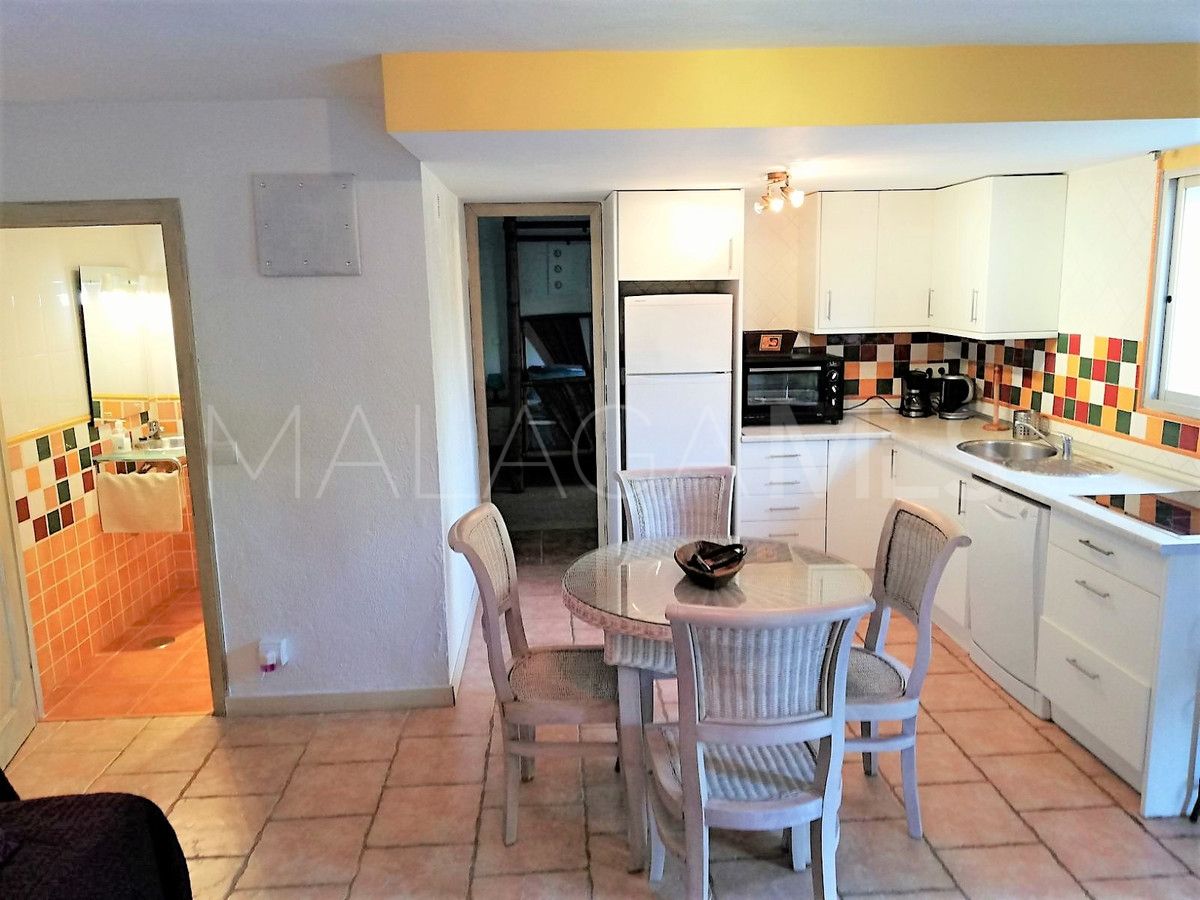 For sale Nueva Andalucia 7 bedrooms villa