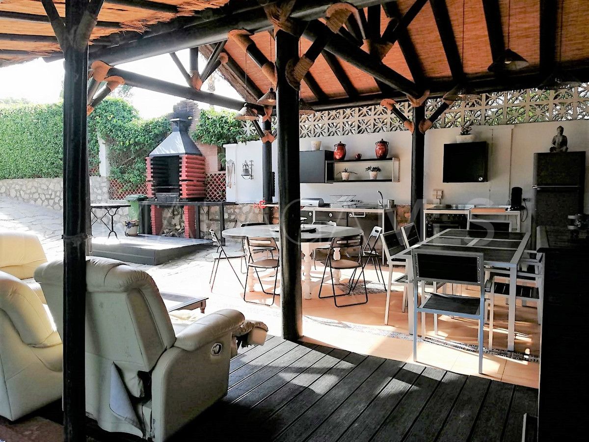 For sale Nueva Andalucia 7 bedrooms villa