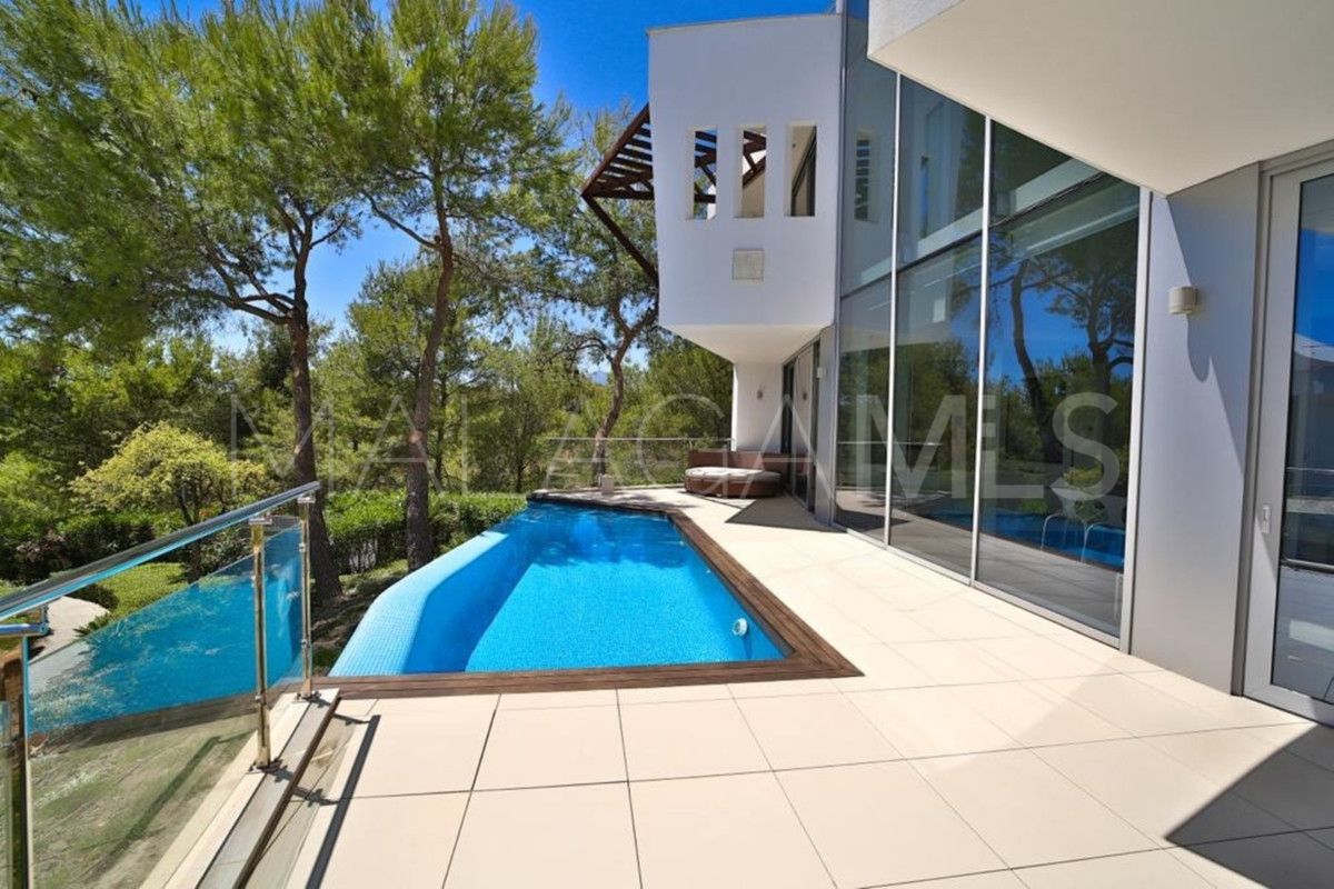 Villa for sale in Sierra Blanca