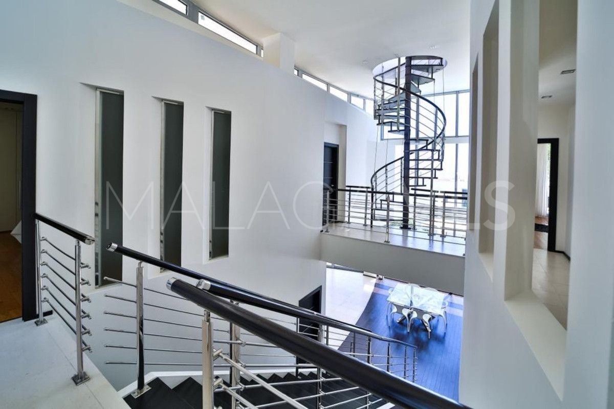 Villa for sale in Sierra Blanca