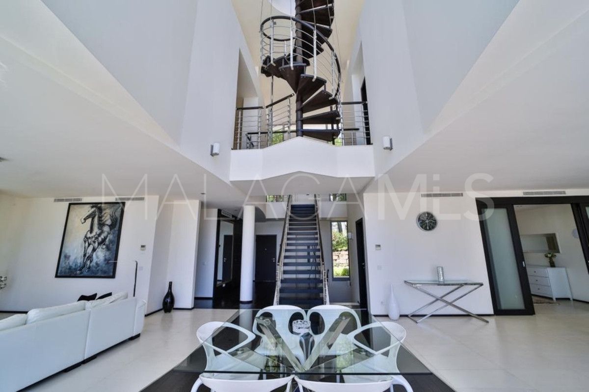 Villa for sale in Sierra Blanca