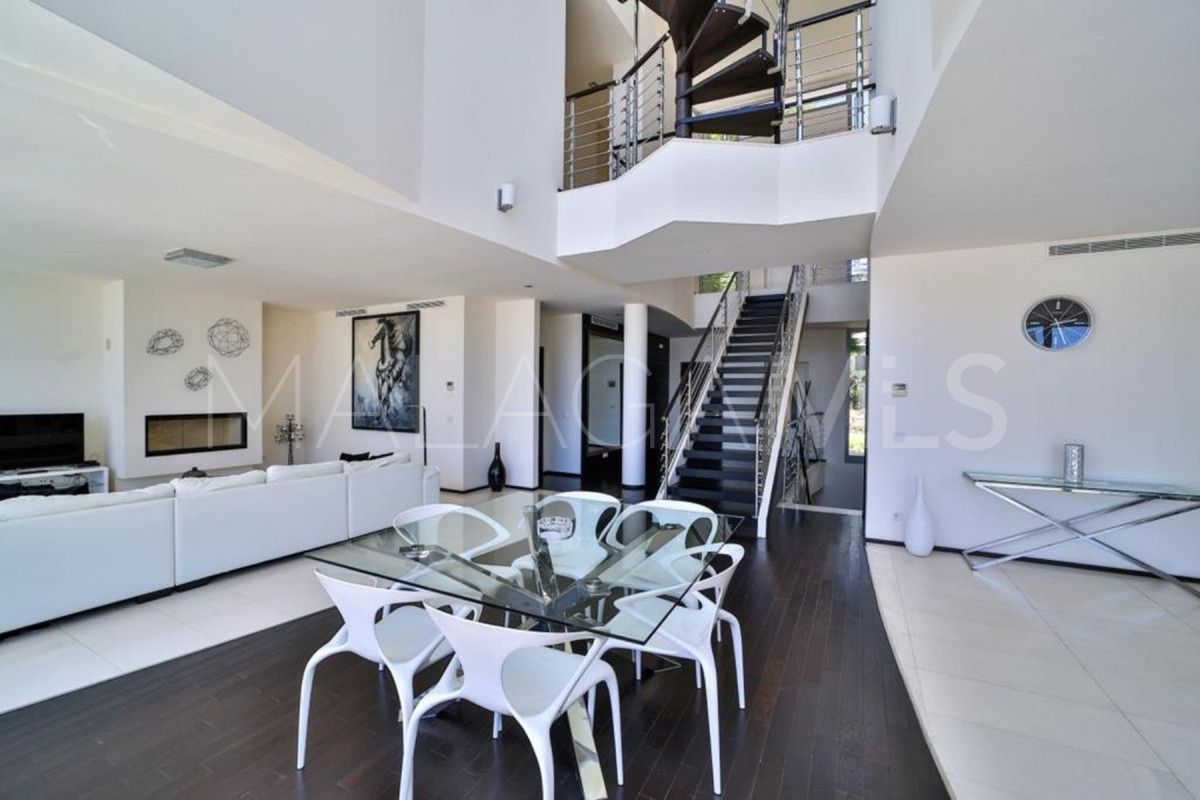 Villa for sale in Sierra Blanca