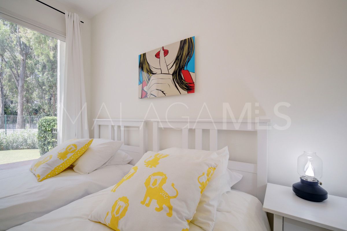 Appartement rez de chaussée for sale in Estepona