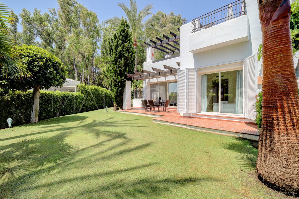 Appartement rez de chaussée for sale in Estepona