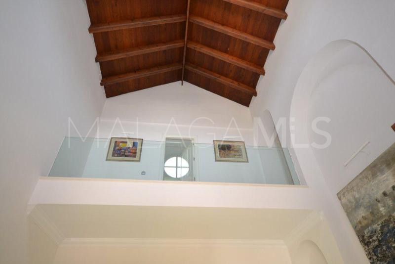 Villa for sale in Guadalmina Baja