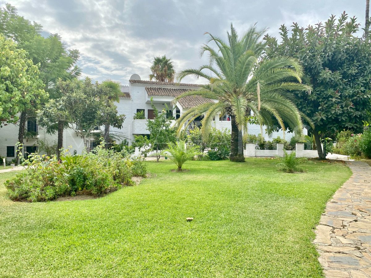 Appartement rez de chaussée for sale in Nueva Andalucia