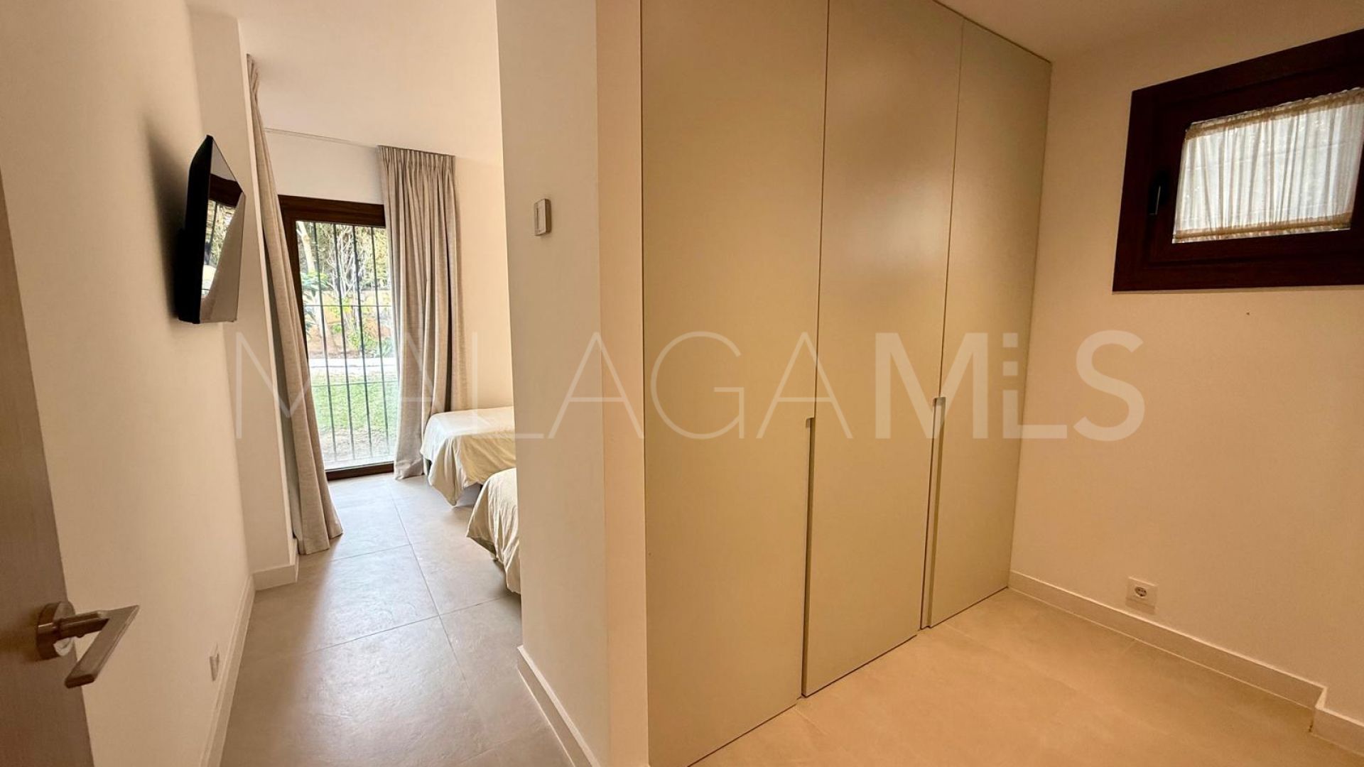 Appartement rez de chaussée for sale in Nueva Andalucia