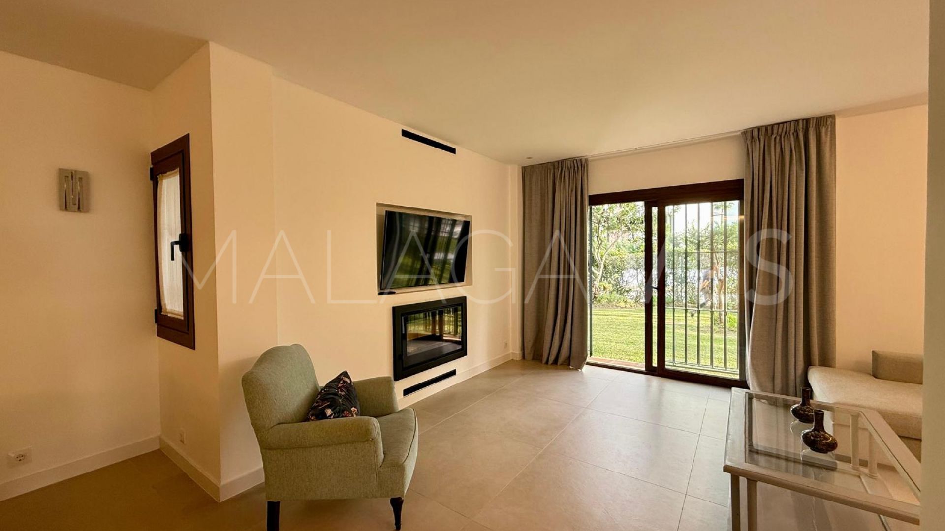 Appartement rez de chaussée for sale in Nueva Andalucia