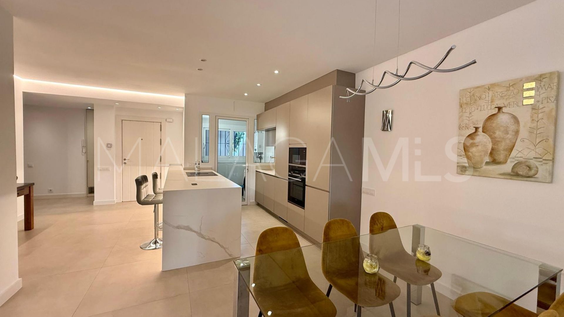 Appartement rez de chaussée for sale in Nueva Andalucia