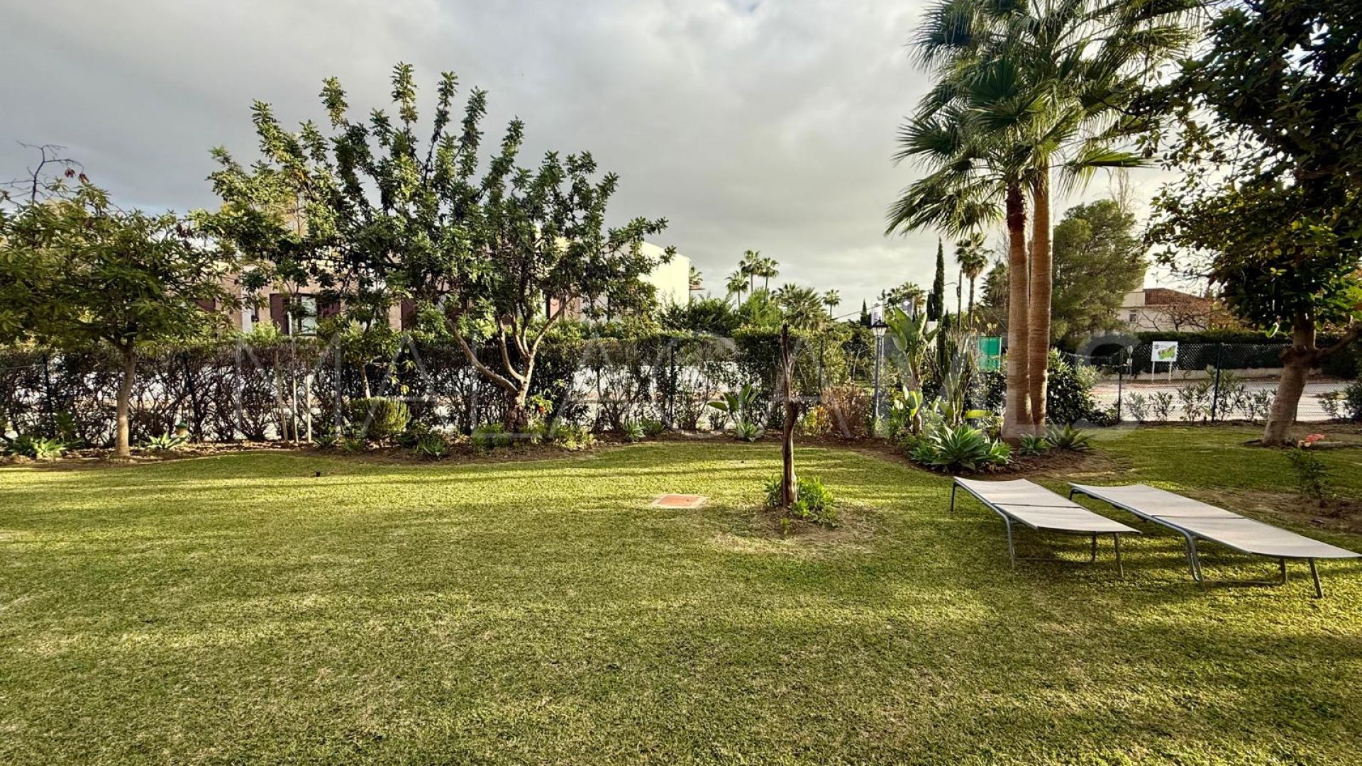 Appartement rez de chaussée for sale in Nueva Andalucia