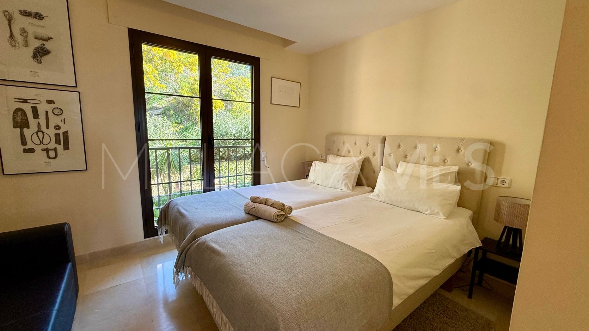 For sale 2 bedrooms apartment in Los Arqueros