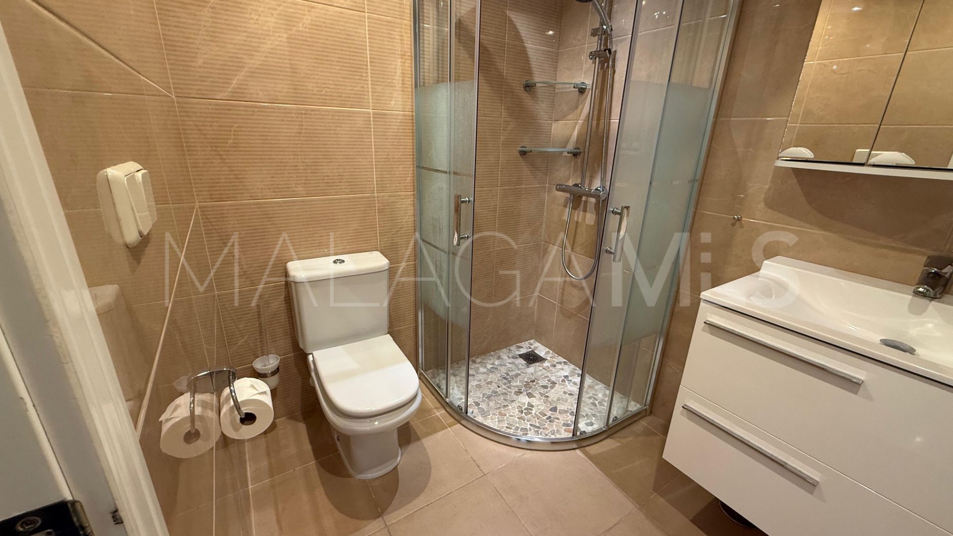 For sale 2 bedrooms apartment in Los Arqueros