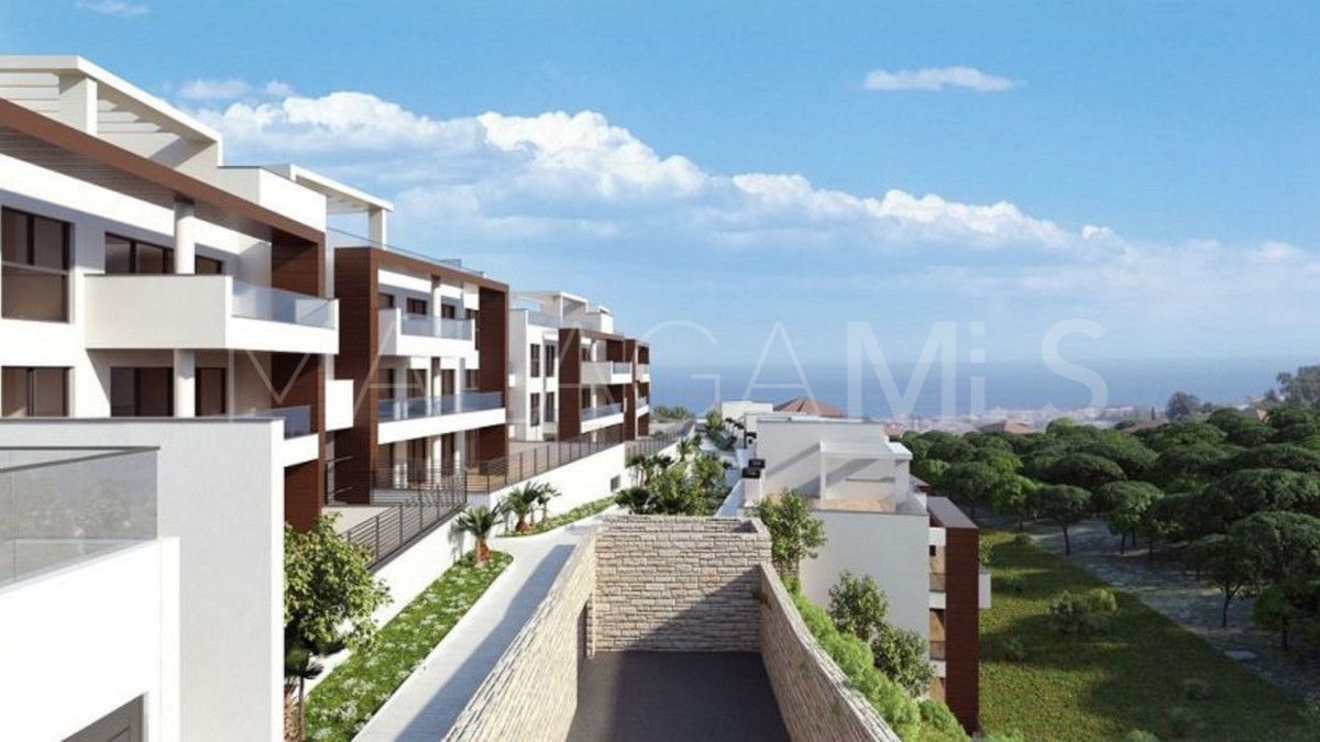 2 bedrooms ground floor apartment for sale in Benahavis