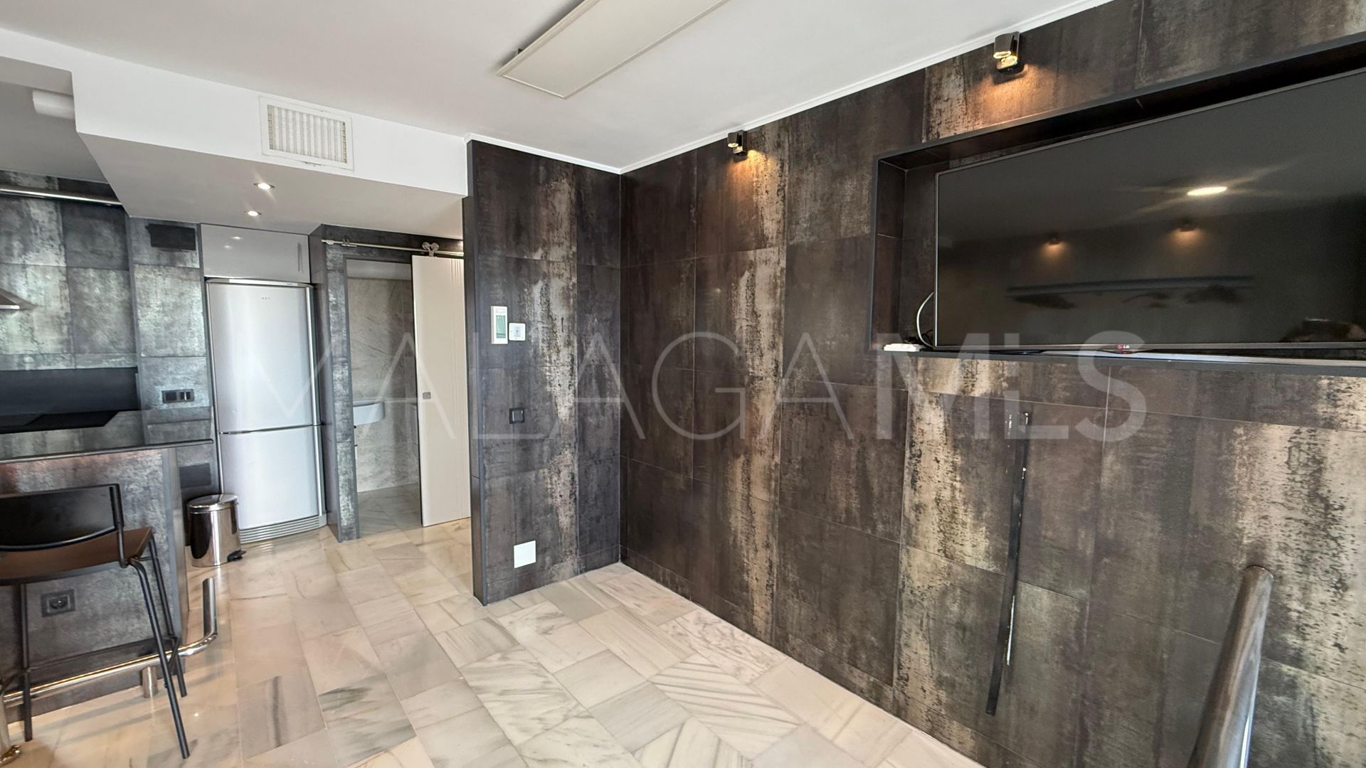 2 bedrooms apartment in Marbella - Puerto Banus for sale