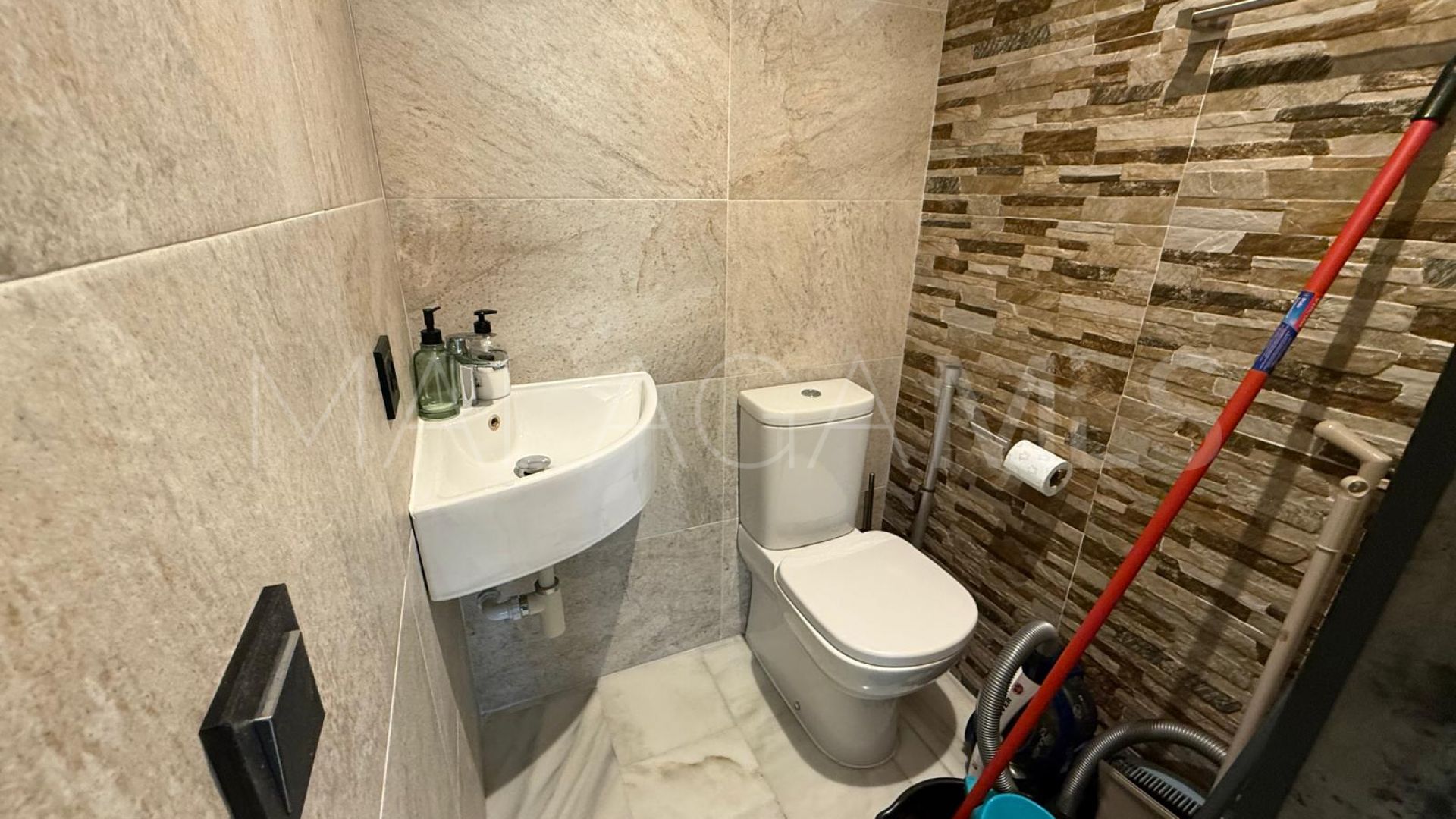 2 bedrooms apartment in Marbella - Puerto Banus for sale