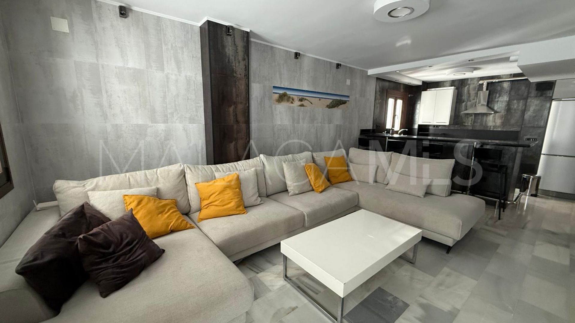 2 bedrooms apartment in Marbella - Puerto Banus for sale