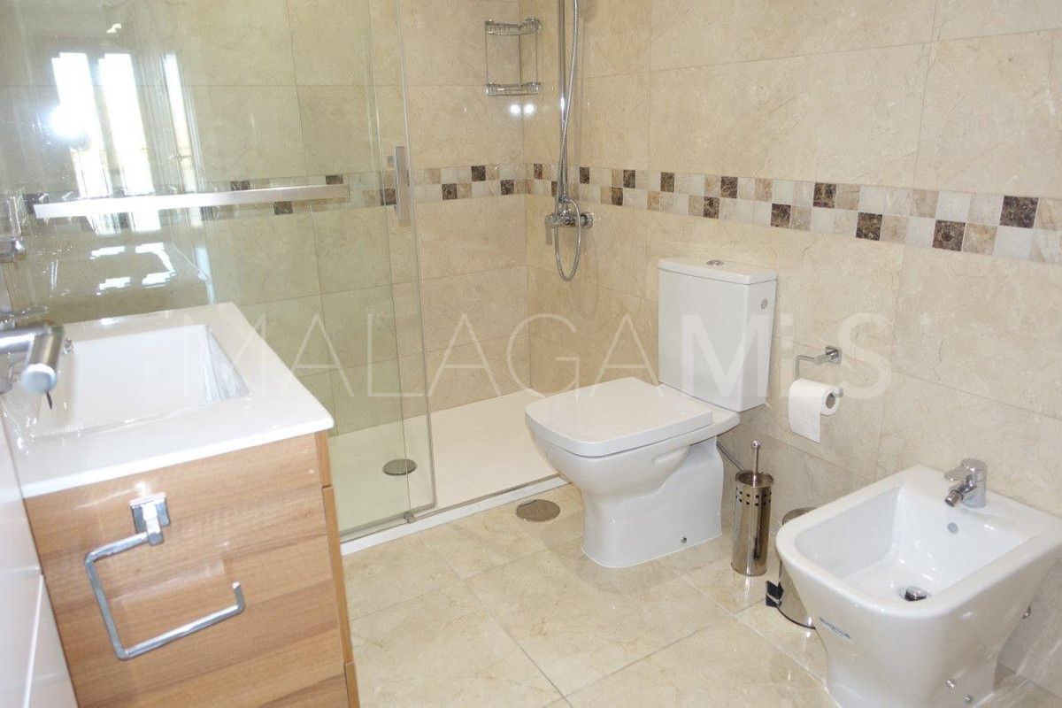 2 bedrooms apartment in Marbella - Puerto Banus for sale