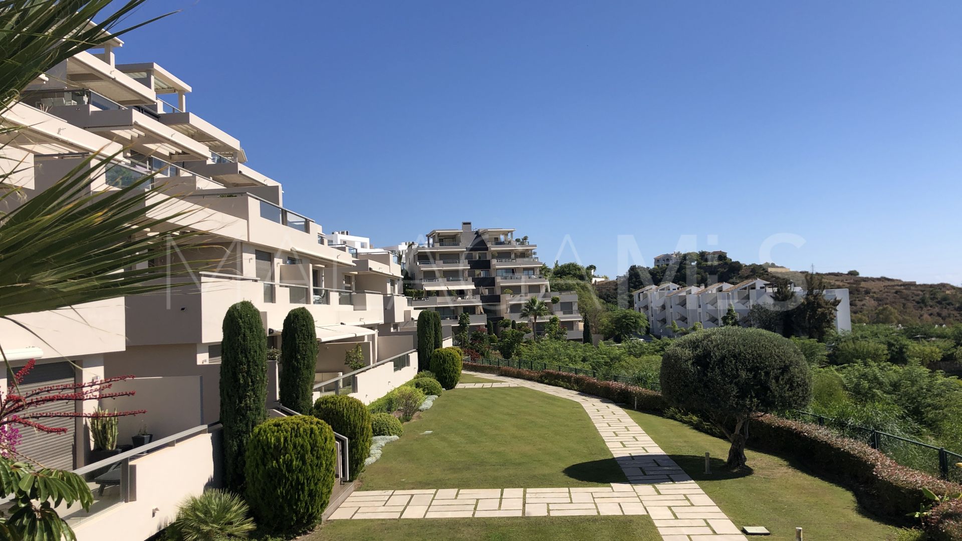 Apartamento for sale in Benahavis