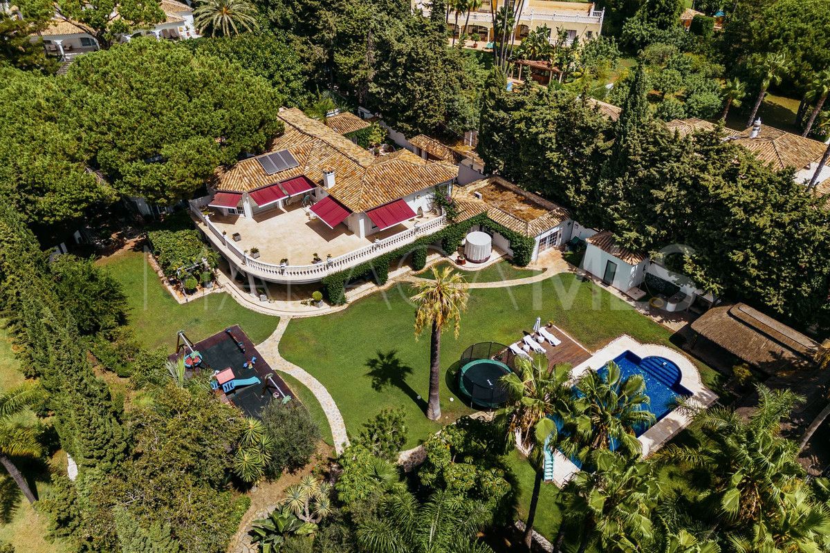 Villa for sale in Nagüeles