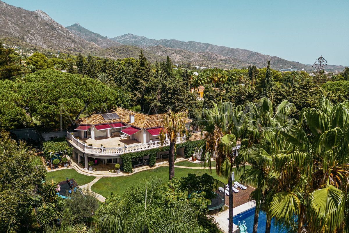 Villa for sale in Nagüeles