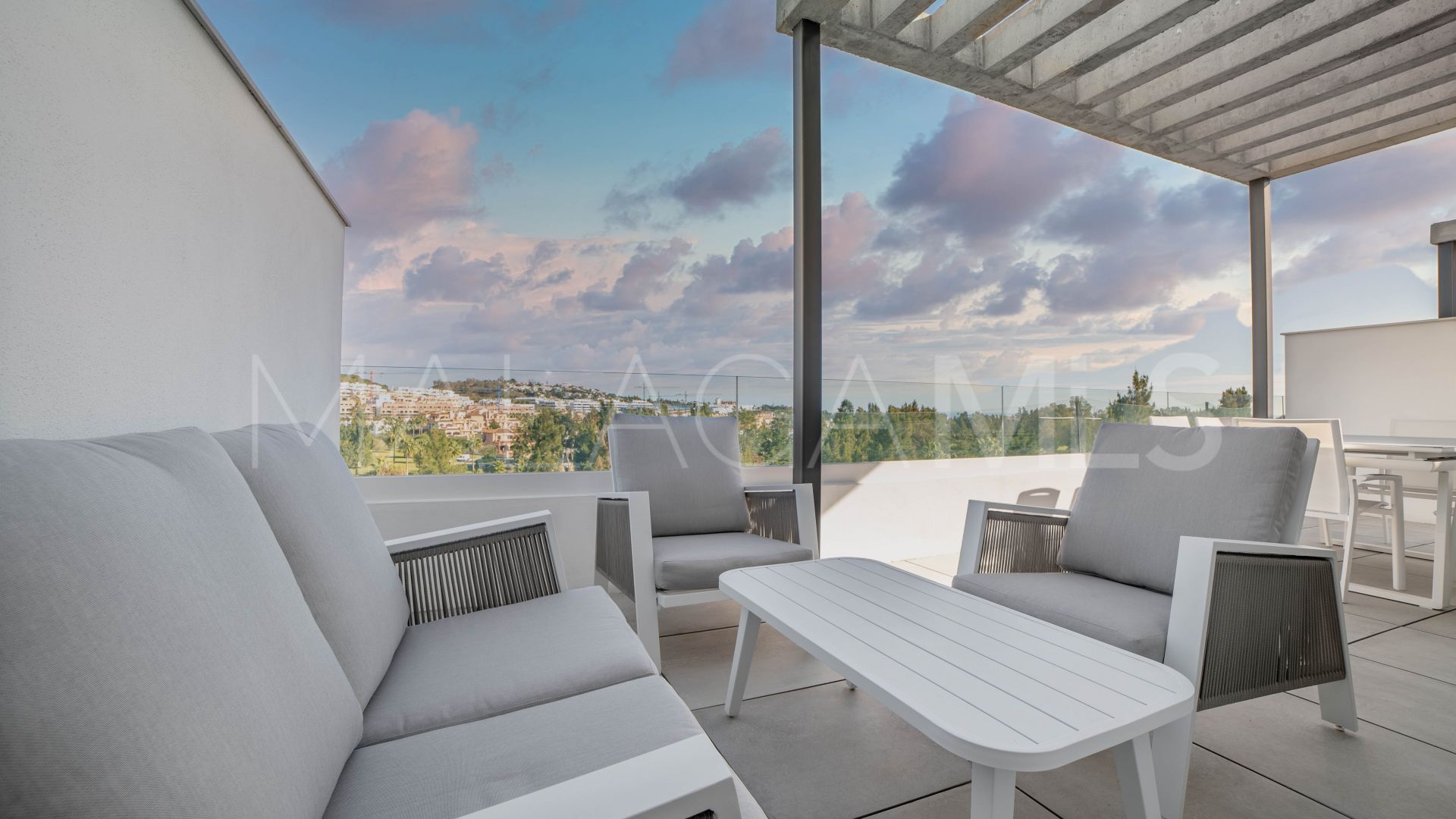 Zweistöckiges penthouse for sale in Cala de Mijas
