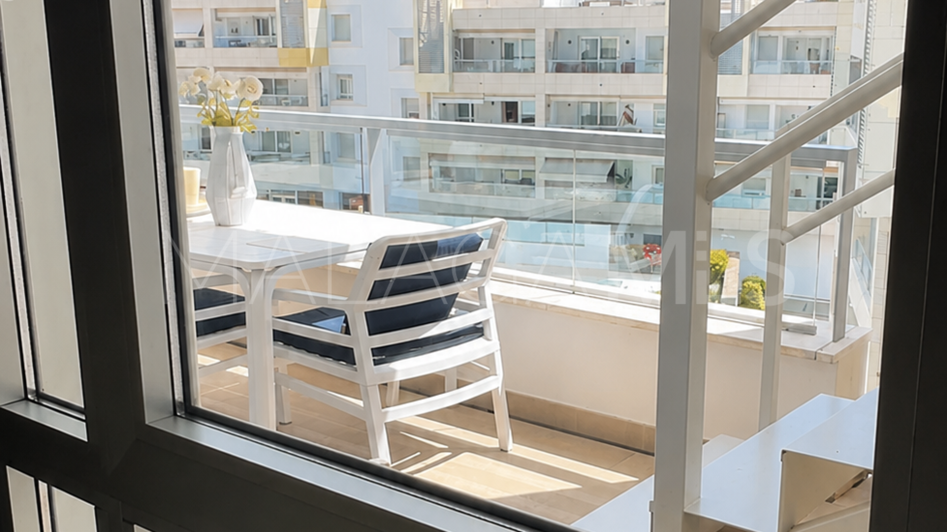 For sale San Pedro de Alcantara penthouse with 3 bedrooms