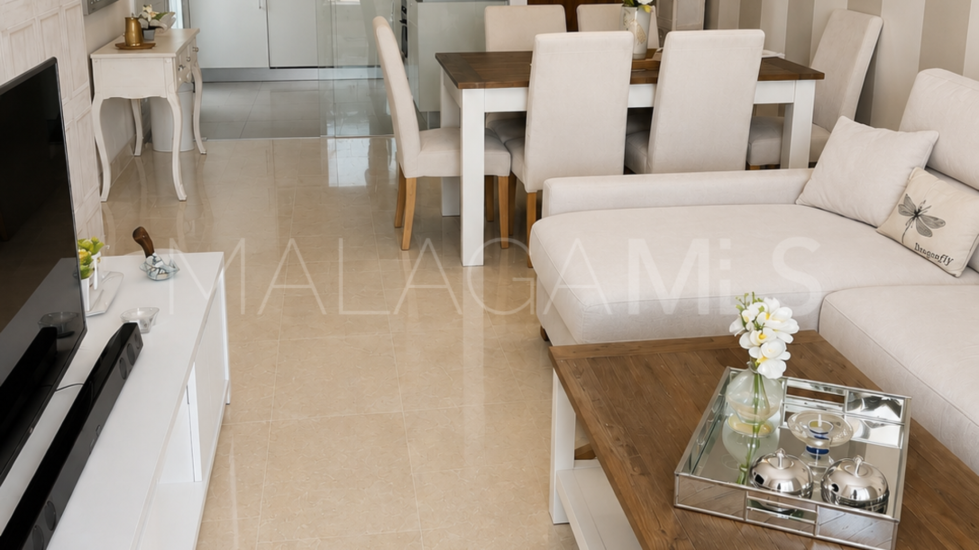 For sale San Pedro de Alcantara penthouse with 3 bedrooms