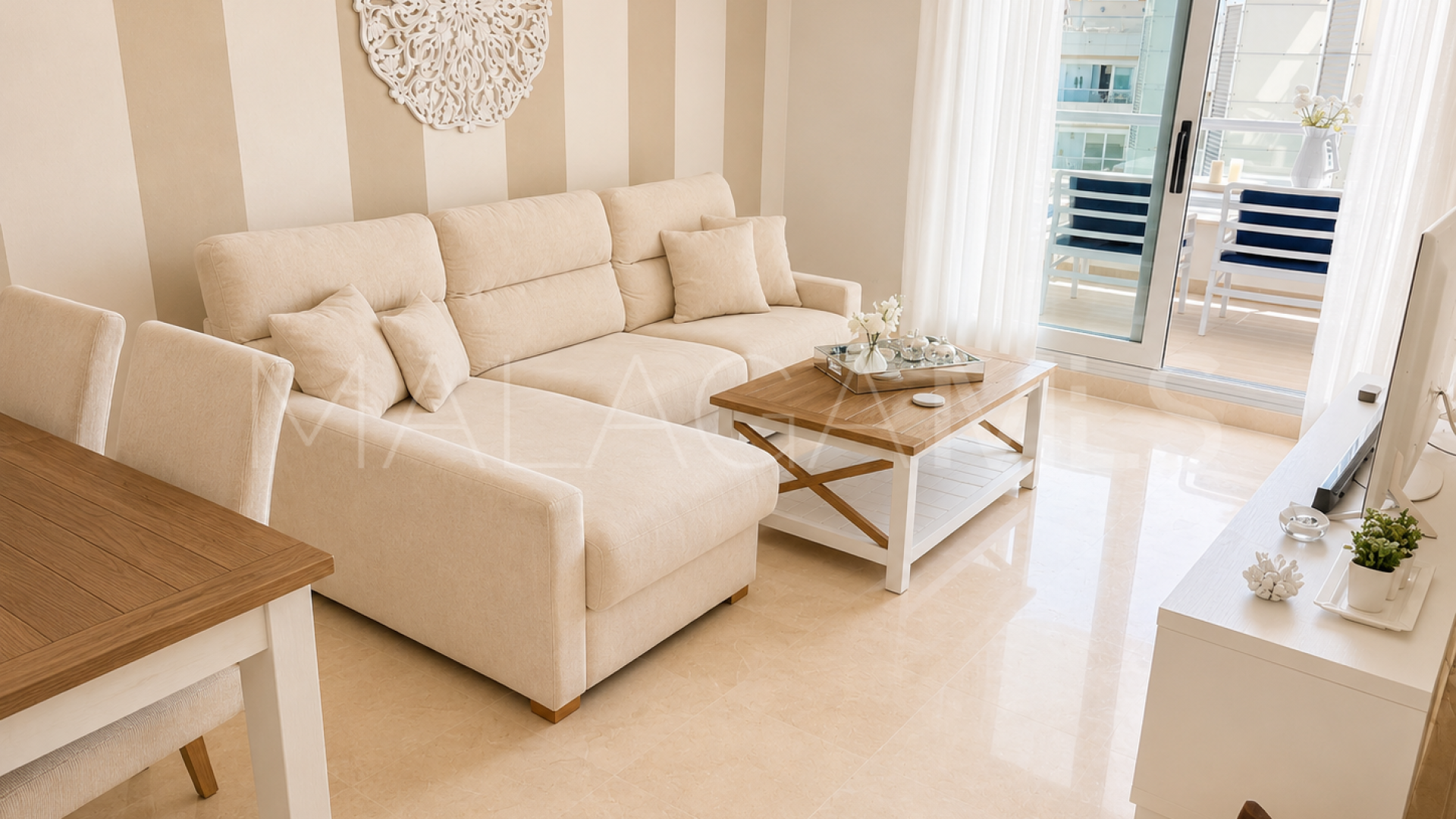 For sale San Pedro de Alcantara penthouse with 3 bedrooms