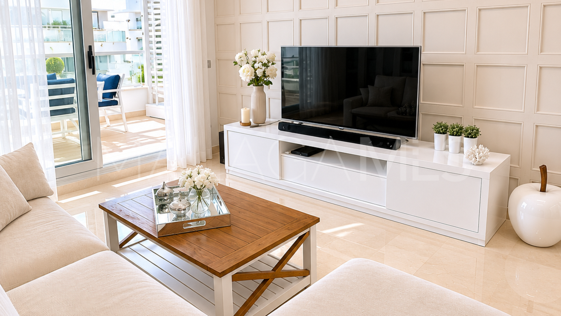 For sale San Pedro de Alcantara penthouse with 3 bedrooms