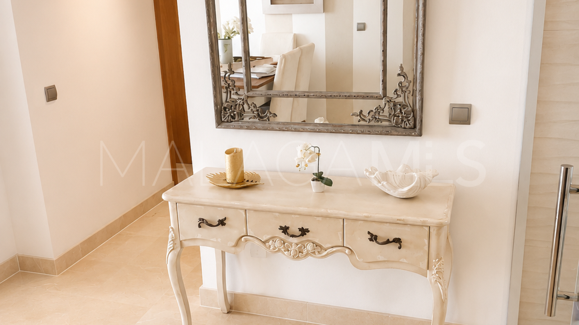 For sale San Pedro de Alcantara penthouse with 3 bedrooms