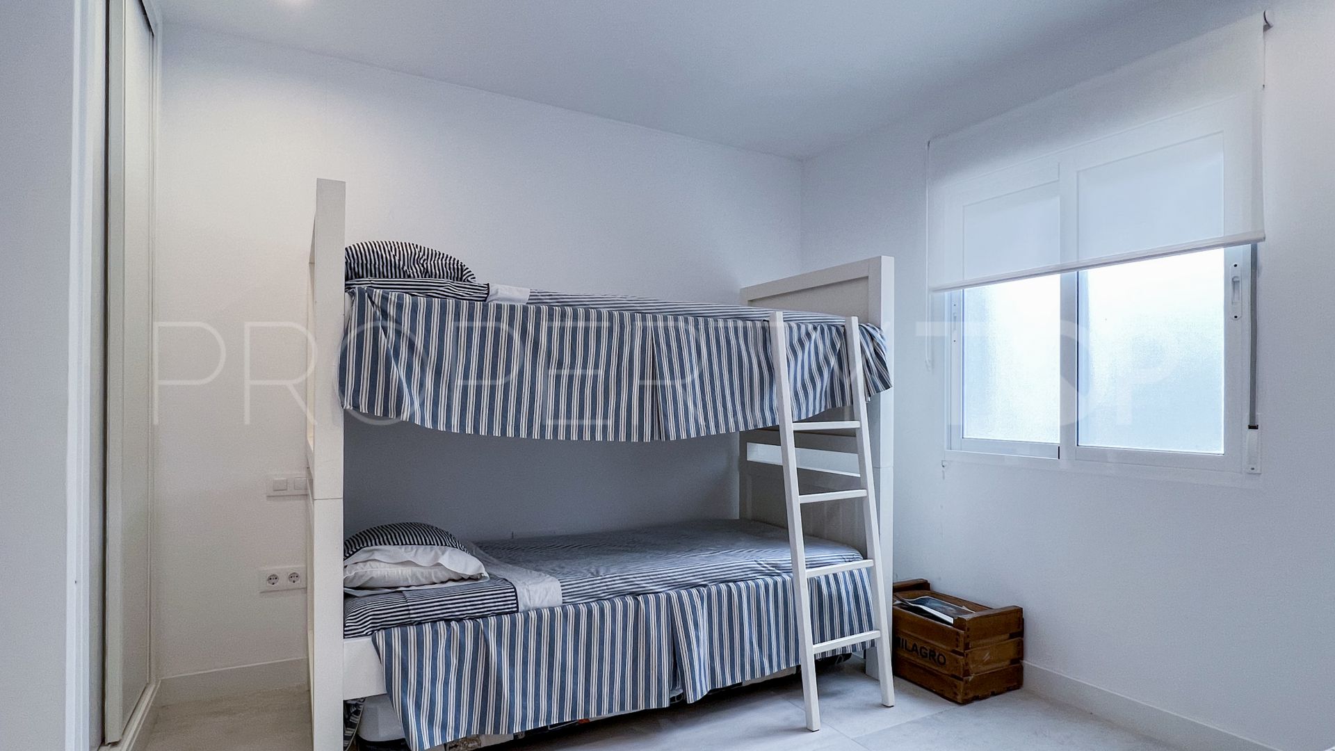 Apartamento de 3 dormitorios en venta en Paseo del Mar