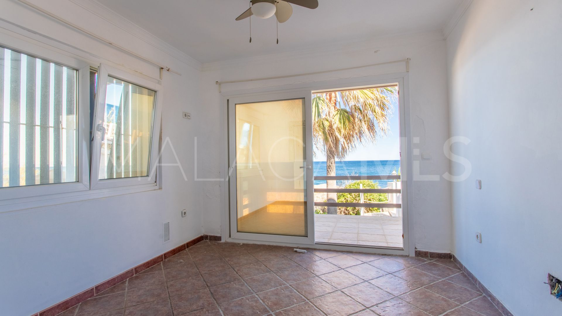 3 bedrooms villa in Chullera for sale