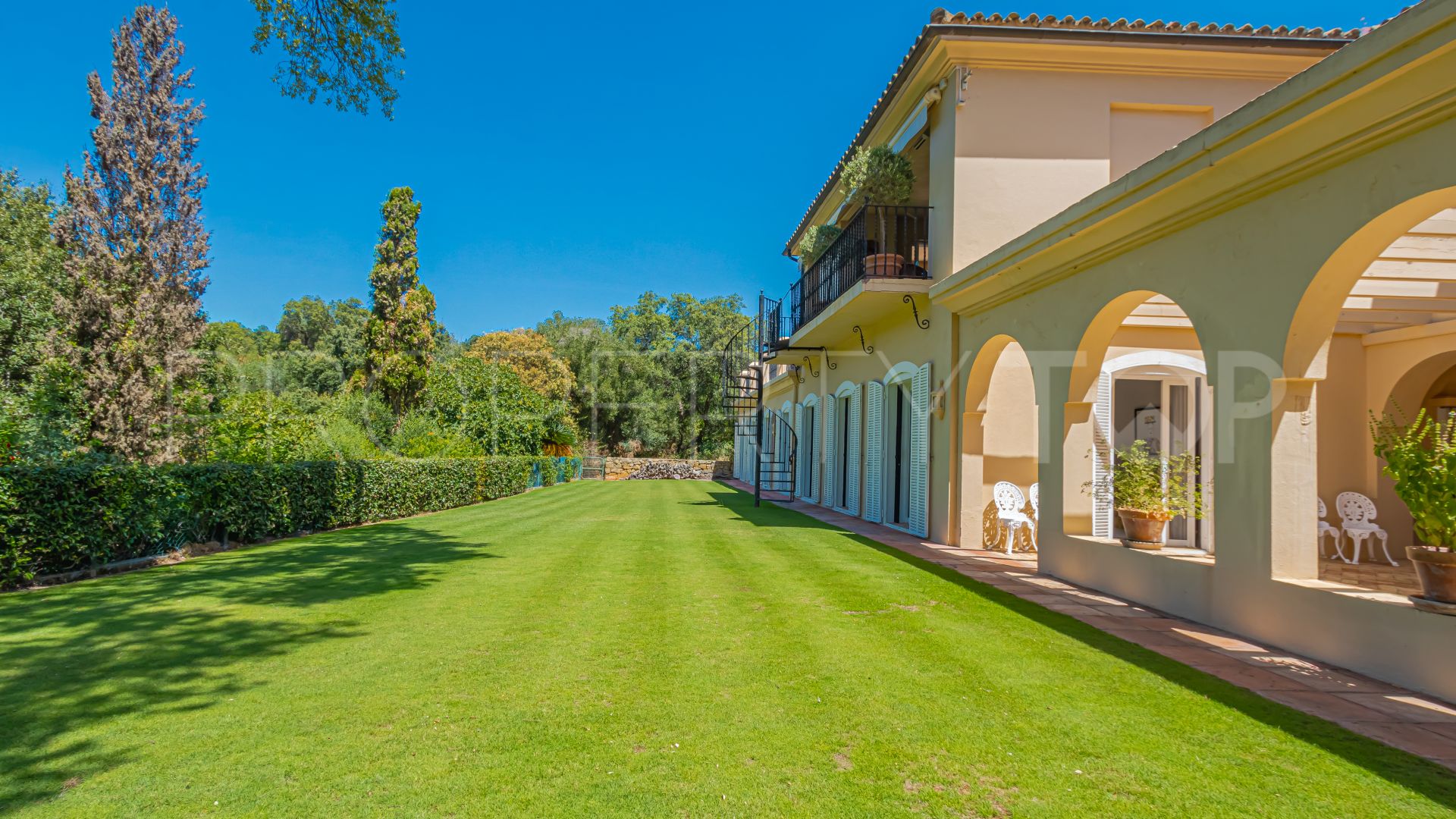 Los Patios de Valderrama, adosado en venta de 5 dormitorios