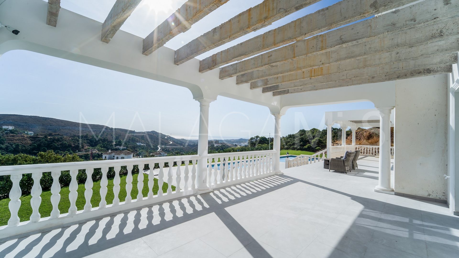Villa de 6 bedrooms for sale in Marbella Club Hills