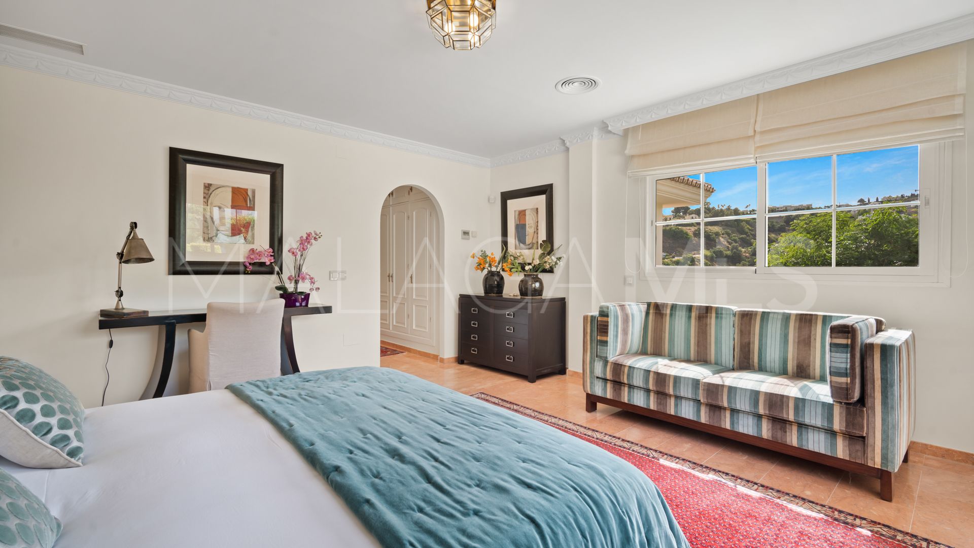 Buy villa with 6 bedrooms in Vega del Colorado