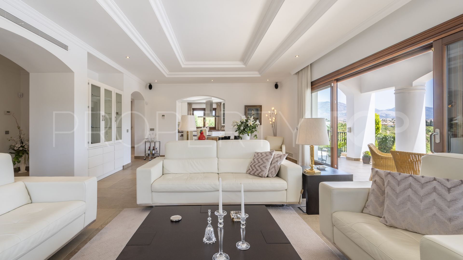 For sale villa in Cala de Mijas