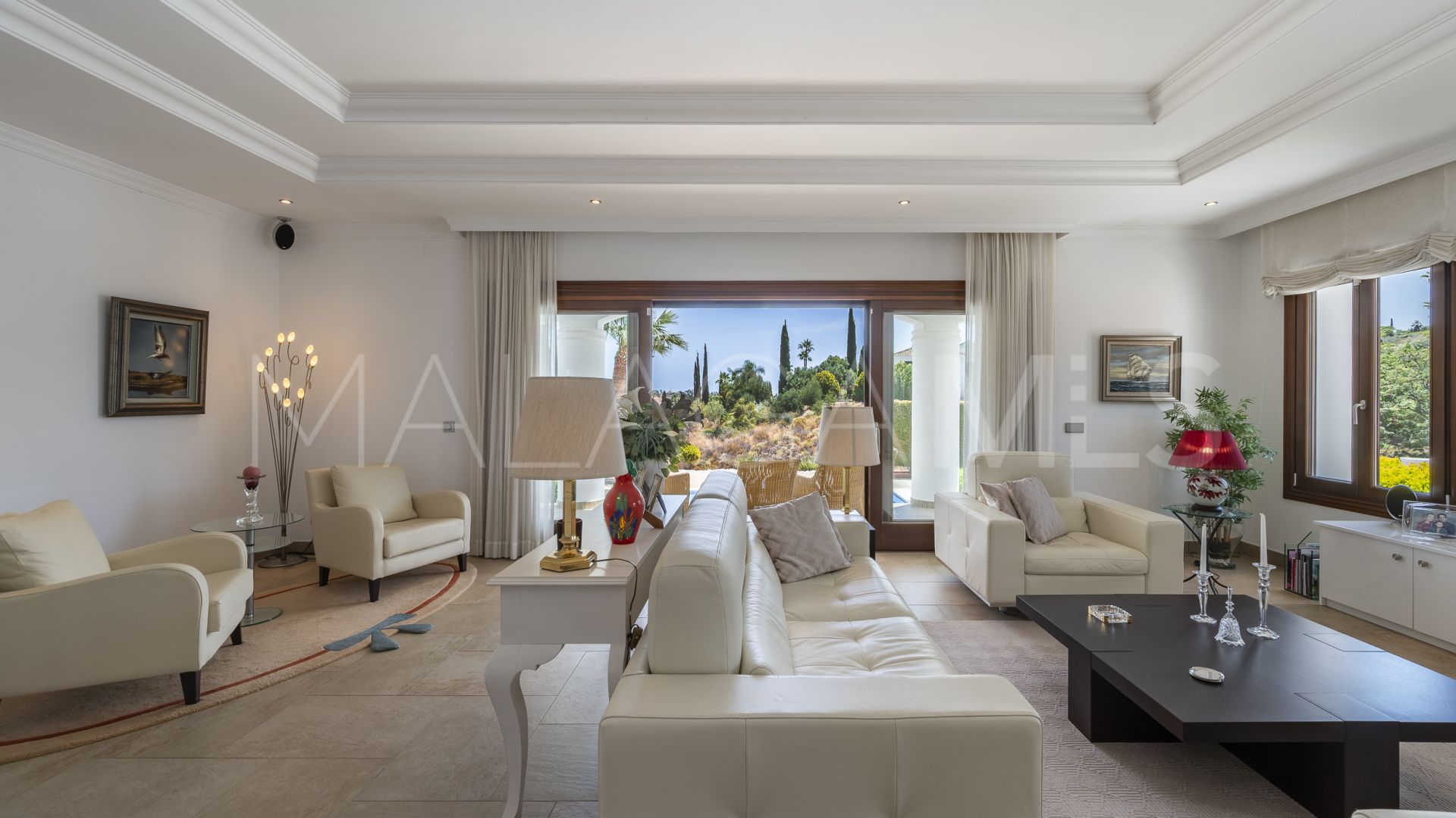 For sale villa in Cala de Mijas