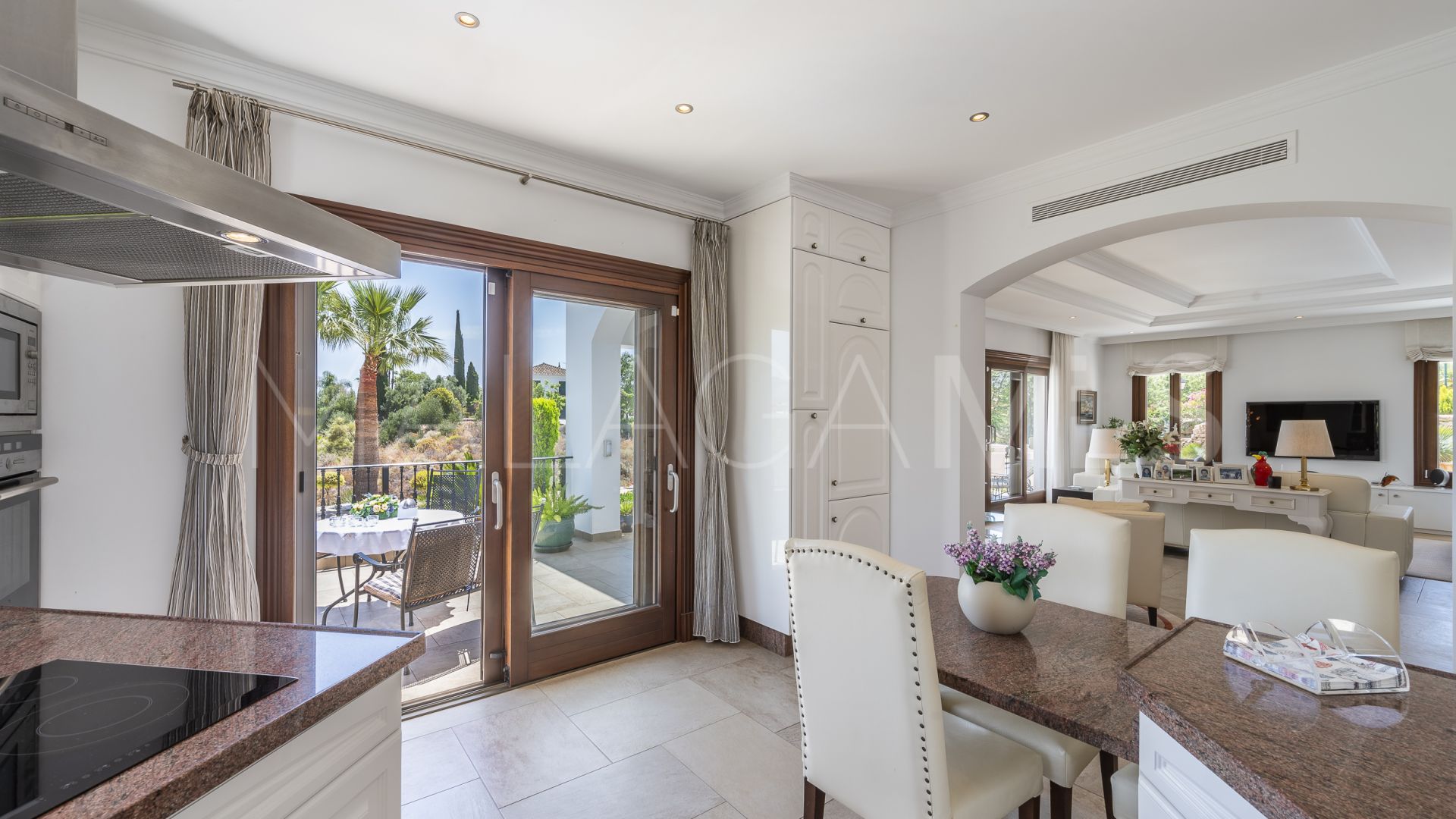 Villa for sale in Cala de Mijas