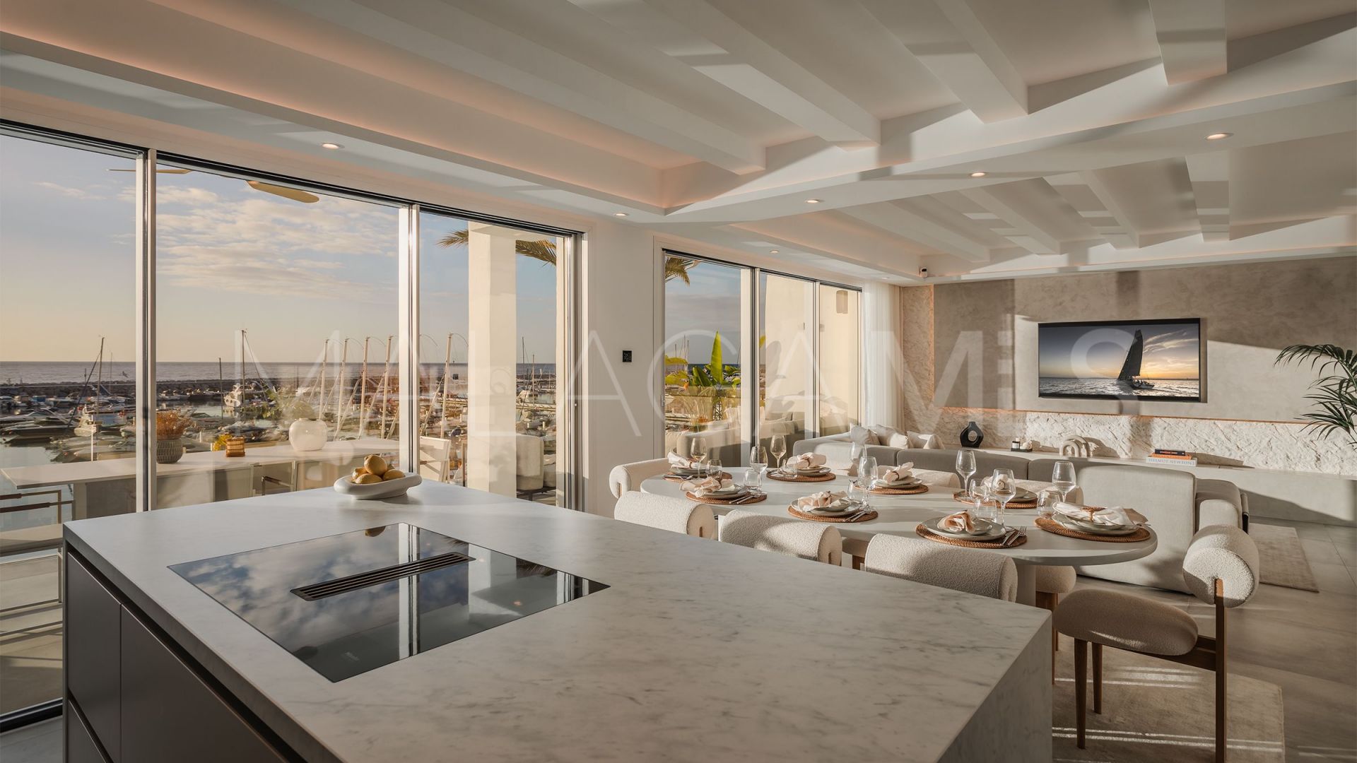 Zweistöckiges penthouse for sale in Marbella - Puerto Banus