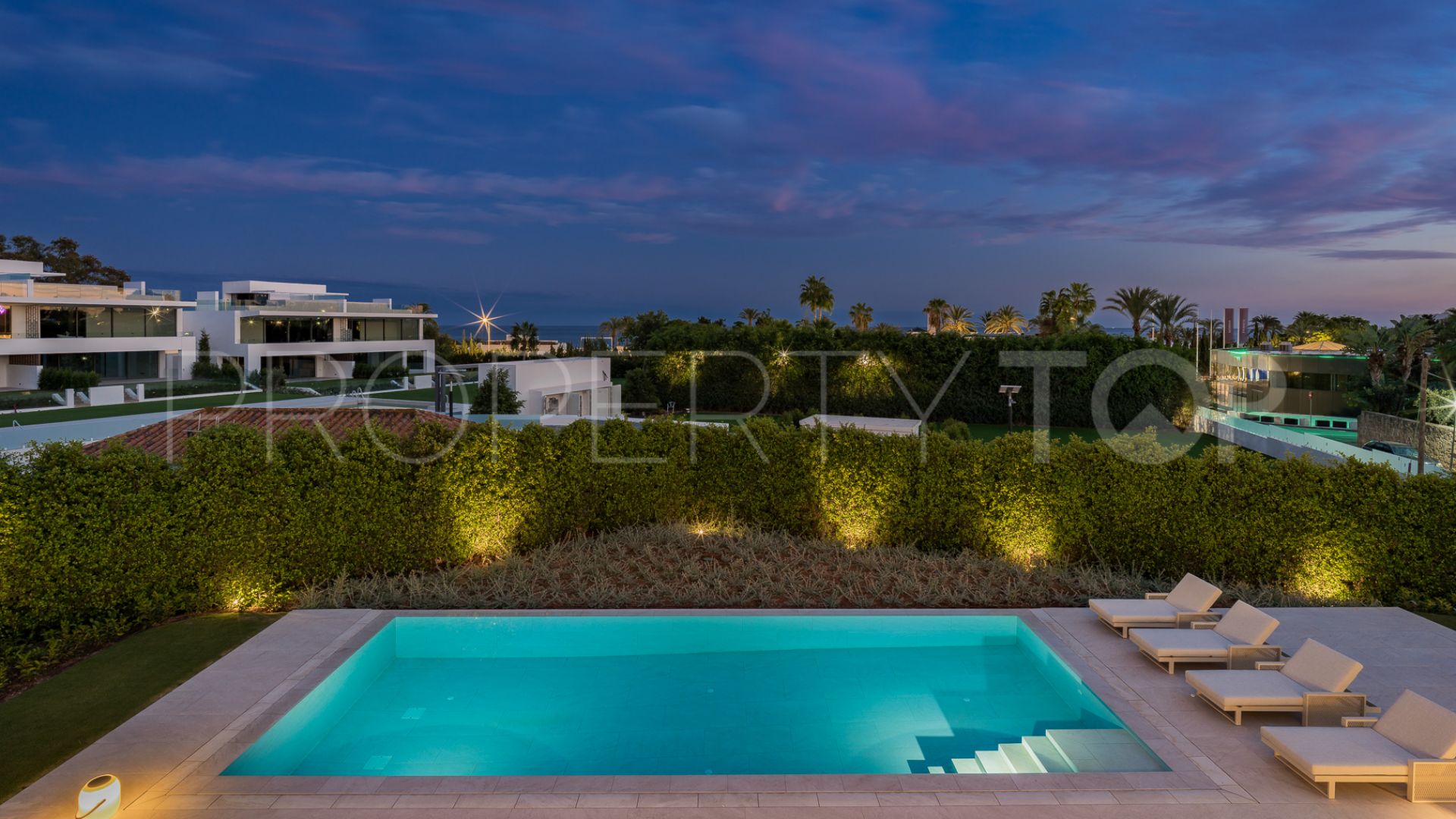 Villa en venta en Marbella Golden Mile