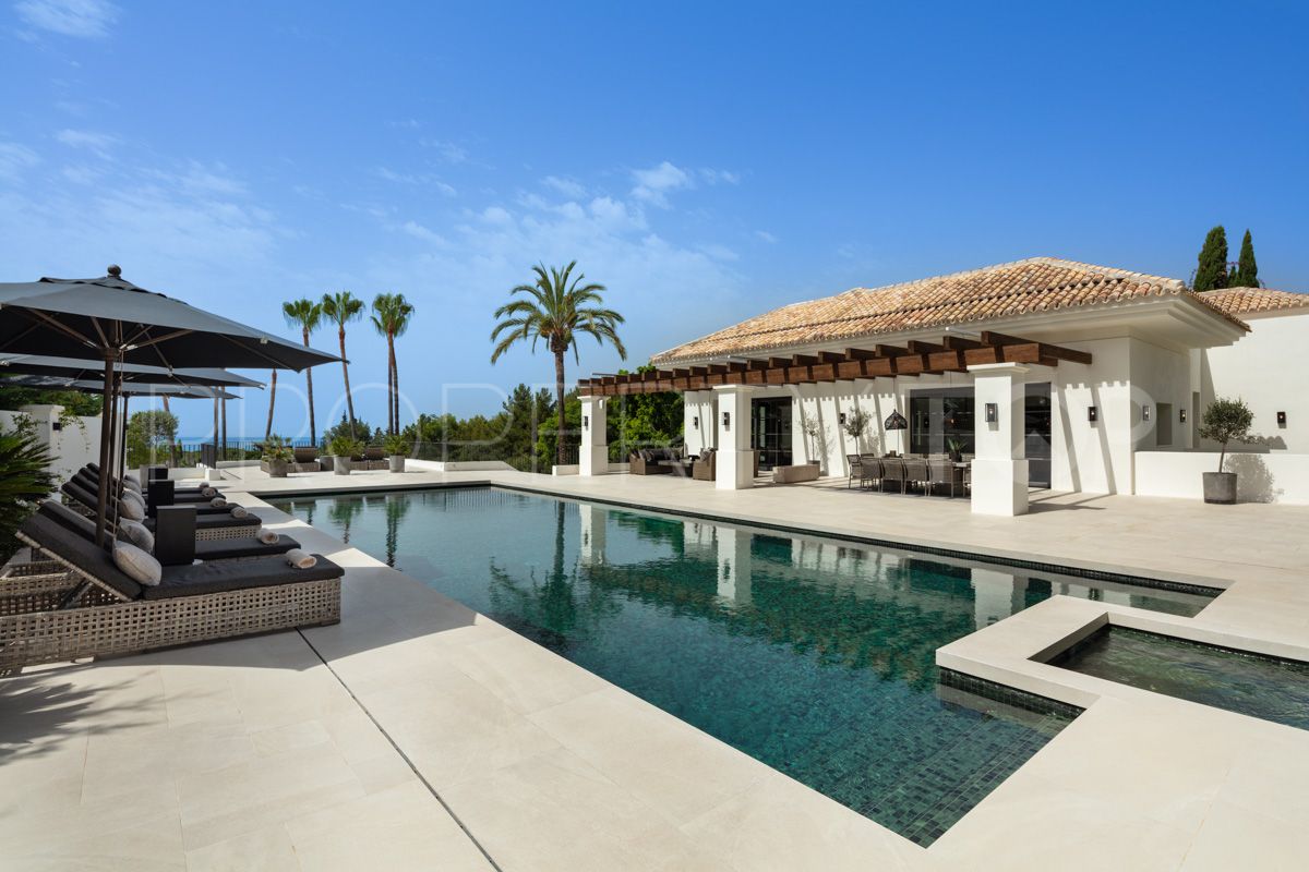 For sale villa in Marbella Golden Mile with 8 bedrooms