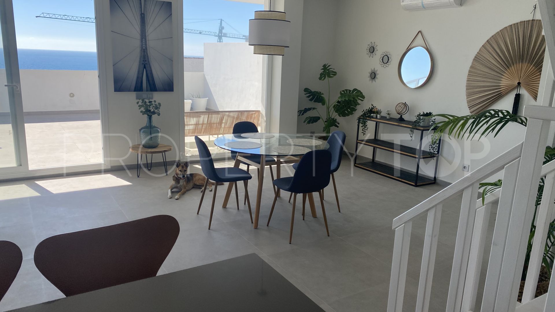Comprar atico duplex en Bahía de Estepona de 3 dormitorios