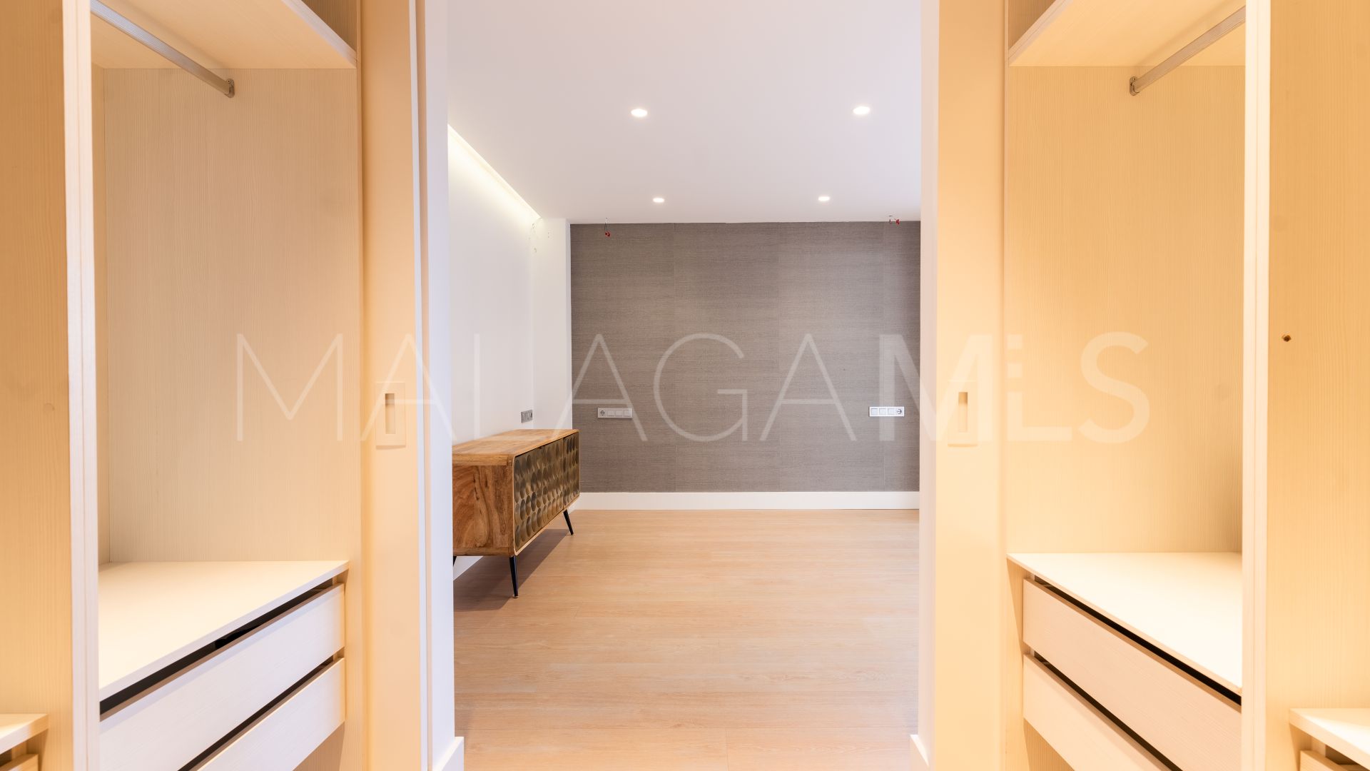 Lägenhet for sale in La Malagueta - La Caleta