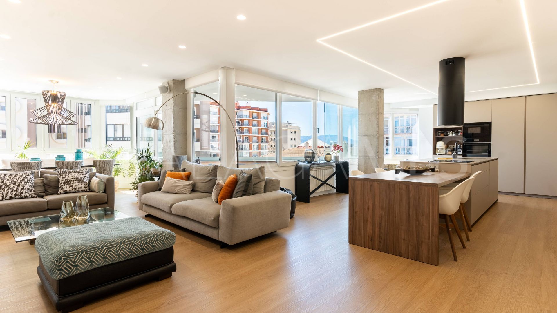 Apartment with 4 bedrooms for sale in La Malagueta - La Caleta