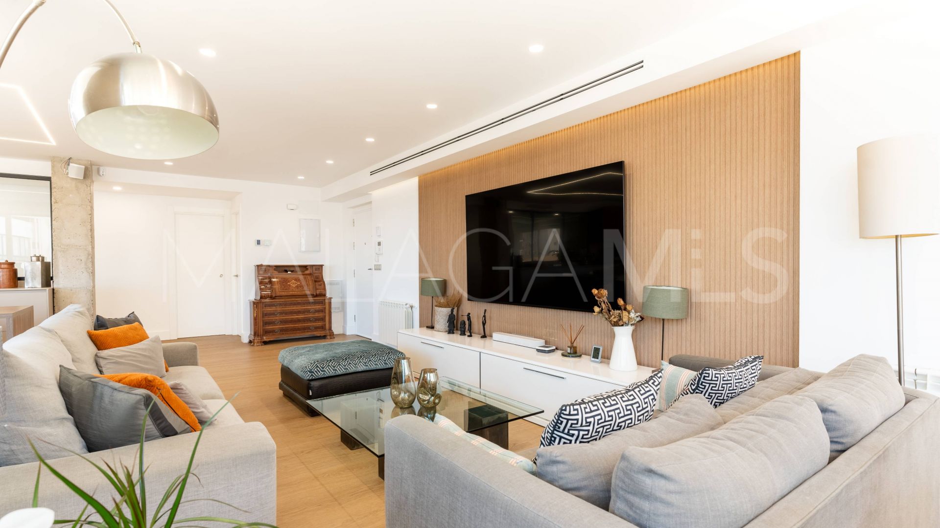 Apartment with 4 bedrooms for sale in La Malagueta - La Caleta