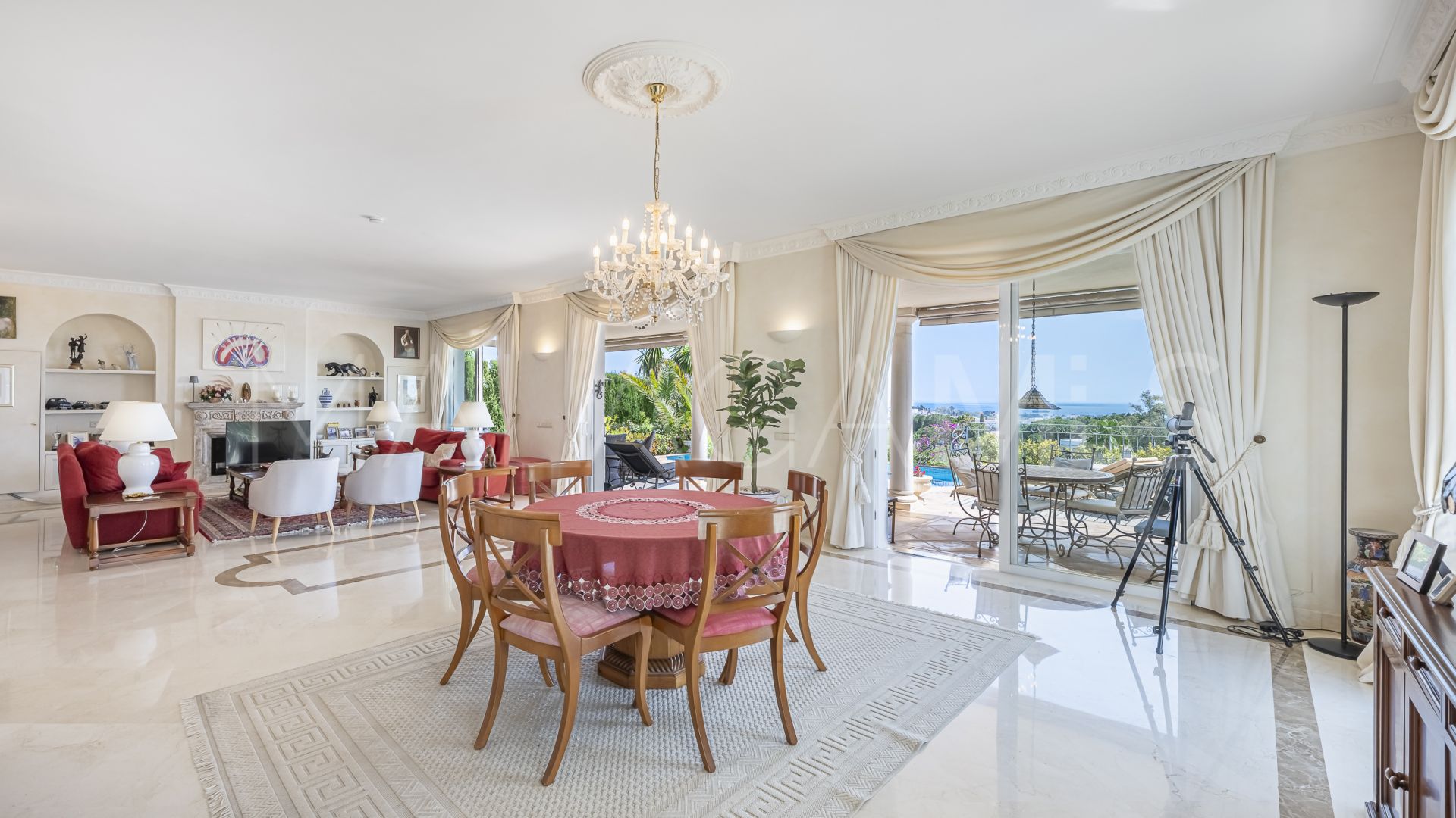 Villa for sale in El Herrojo