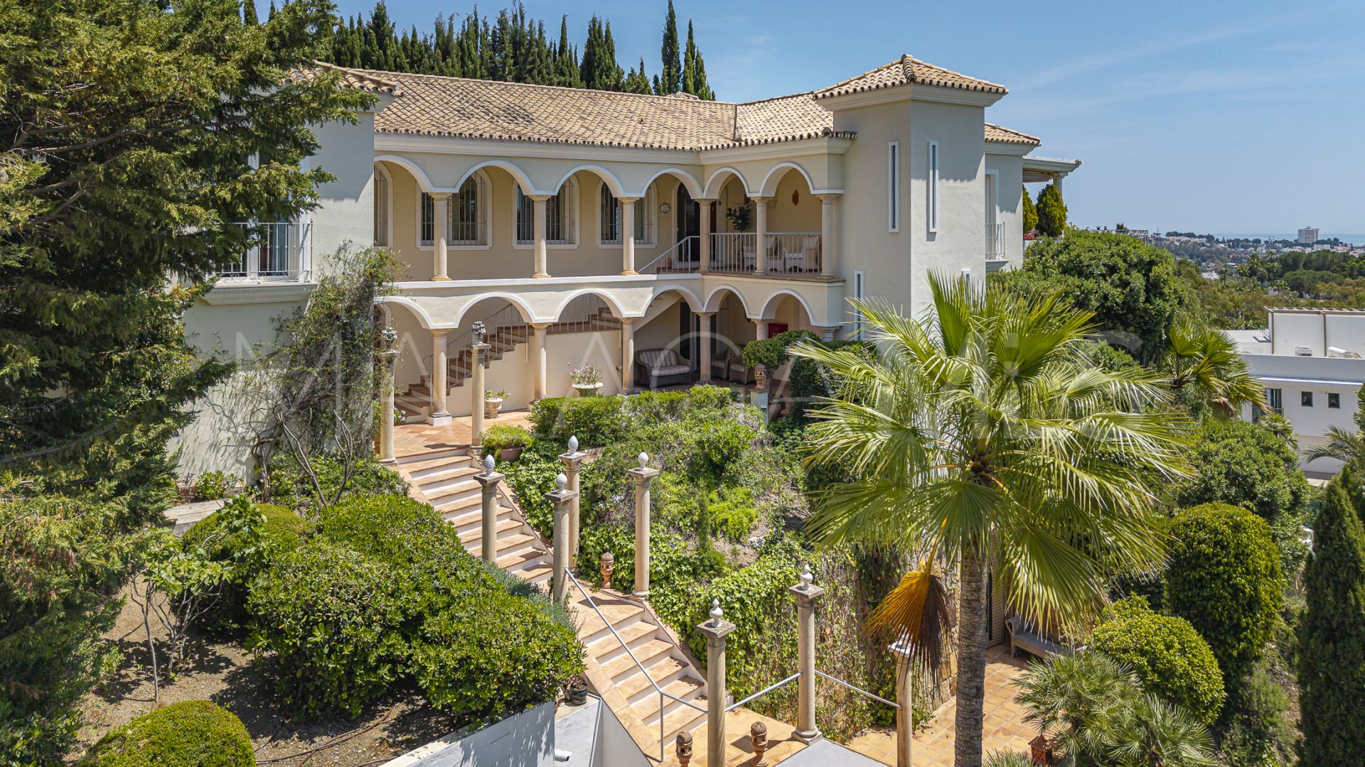 Villa for sale in El Herrojo