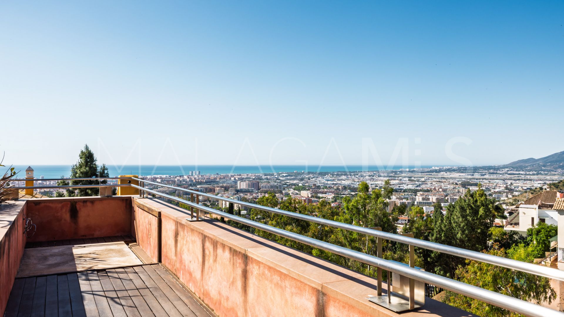 Villa for sale in El Atabal