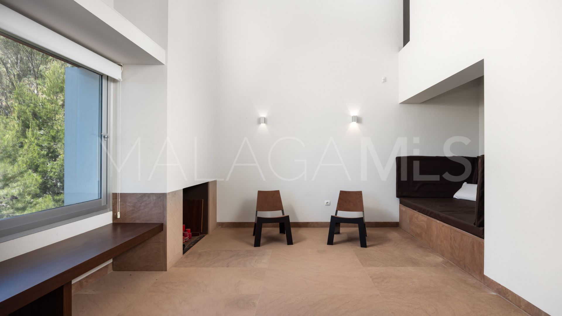 Villa for sale in El Atabal